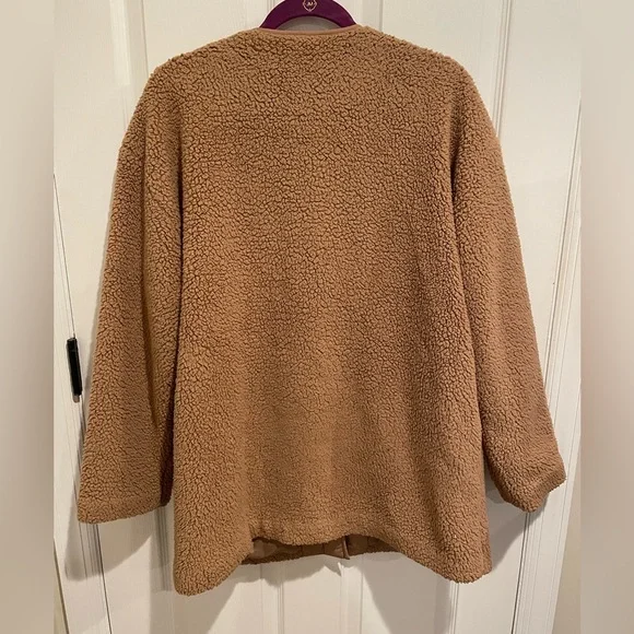 GAP Women’s Cozy Sherpa Collarless Jacket - Picture 2 of 11